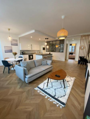 Magnifique Appartement Vieux Port Refait à Neuf